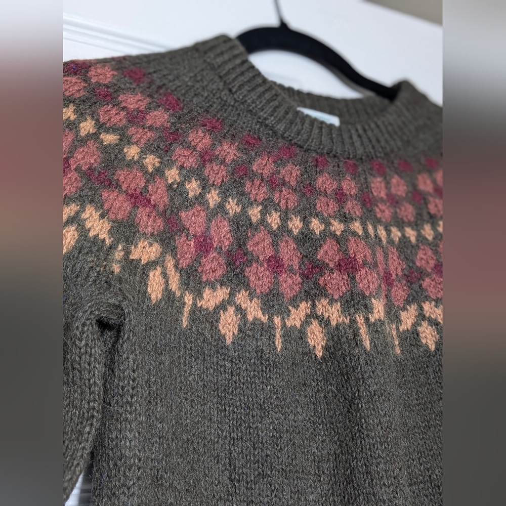 Amazonia's Vintage Green sweater Floral Novelty Print Hand Made Alpaca Wool M
